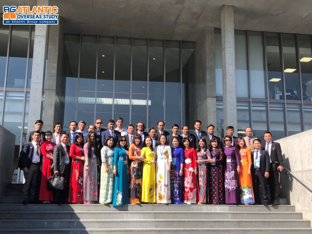 Ban lãnh đạo Tập đoàn giáo dục Atlantic cùng lãnh đạo các cơ quan Ban ngành thuộc Sở GD & ĐT, các trường THPT của Việt Nam đã có chuyến Farmtrip thăm trường Đại học IPU