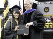 Nữ sinh gốc Việt 17 tuổi được Harvard trao học bổng tiến sỹ