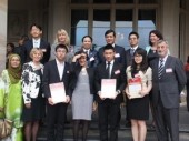 Học sinh Việt được vinh danh ở Úc